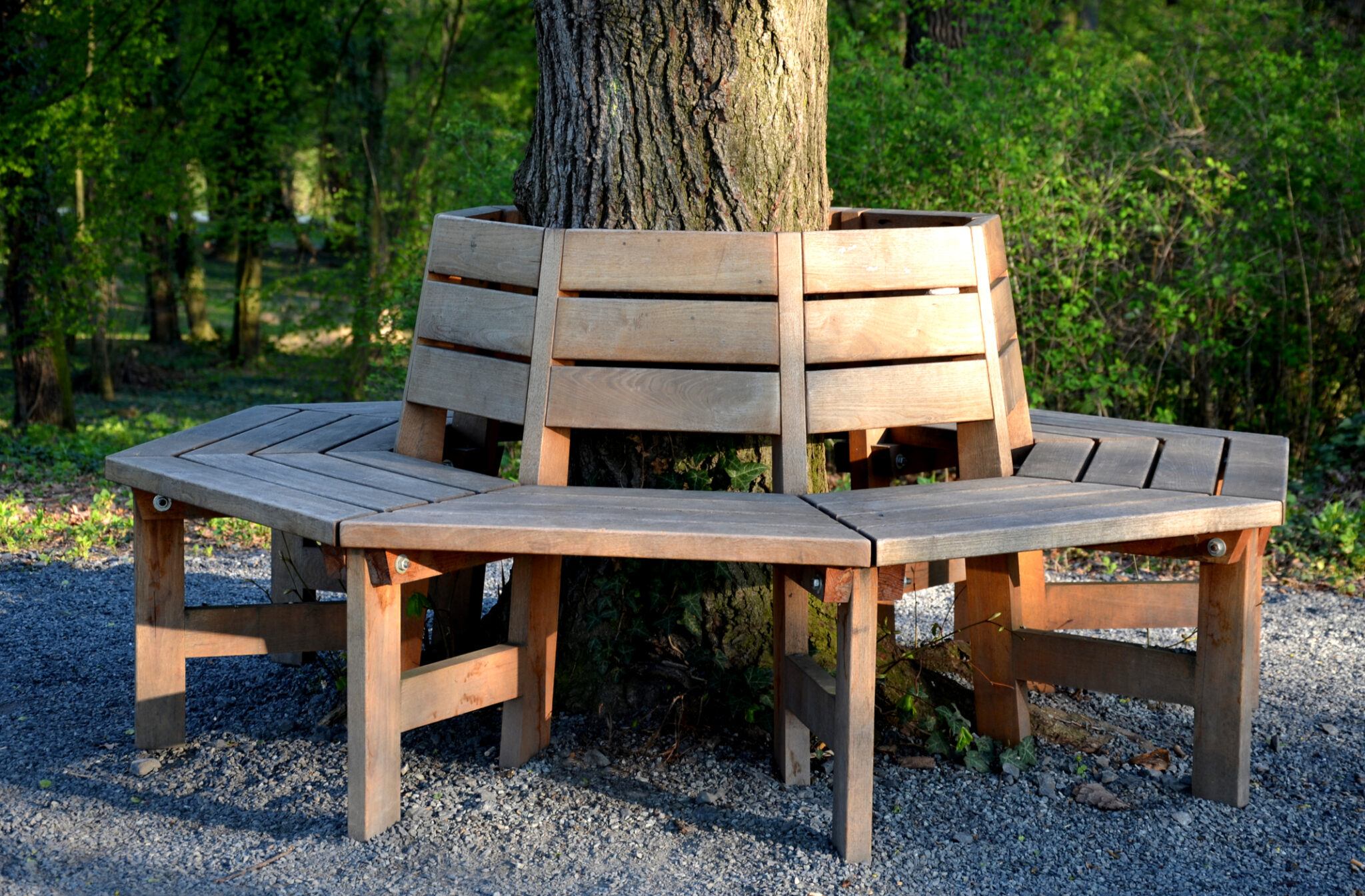 DIY Garden Seating Ideas: 11 Simple Ways to Build A Garden Seat | The ...